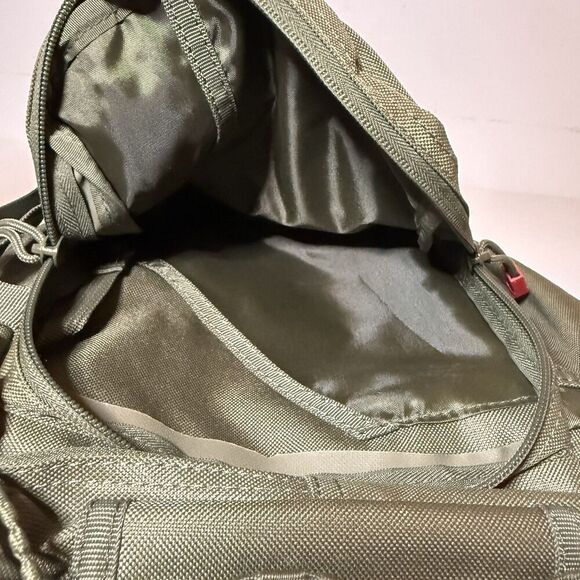 Fieldline Pro Series Tactical Sling Backpack Khaki Hiking Camping Military - Picture 5 of 6